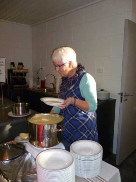Randi serverte graut til mange i løpet av denne laurdagen.