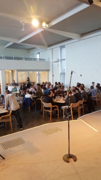 Fullt hus på konfirmantfesten