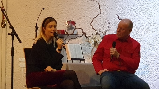 Johan Halsne i samtale med dagens gjest: Ragnhild Pettersen